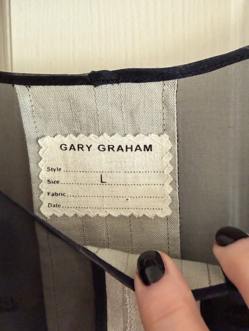 Gary Graham Silk Embroidered Top - Picture 4 of 7